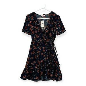 NWT Re Named Wrap Dress‎ Womens Medium Navy Floral V Neck Ruffle Hem